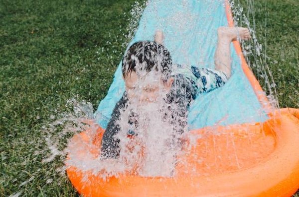 Camping économique dans le Var: piscines à petit prix!